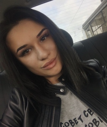 Карина, 20 лет, 2 размер груди